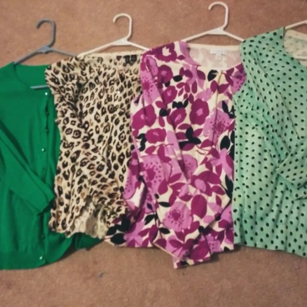 4 Cardigans